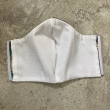 Load image into Gallery viewer, 1980s Vintage Tropical Jungle Print Face Mask