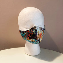 Load image into Gallery viewer, 1980s Vintage Tropical Jungle Print Face Mask