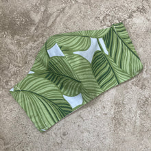 Load image into Gallery viewer, Tropical Leaf Print Face Mask