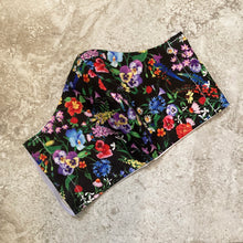 Load image into Gallery viewer, Realistic Floral Print Face Mask