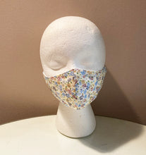 Load image into Gallery viewer, 1970s Vintage Yellow Floral Print Face Mask