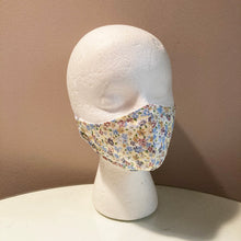 Load image into Gallery viewer, 1970s Vintage Yellow Floral Print Face Mask