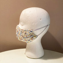 Load image into Gallery viewer, 1970s Vintage Yellow Floral Print Face Mask