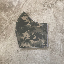 Load image into Gallery viewer, Digital Camo Print Face Mask