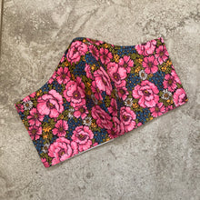 Load image into Gallery viewer, 1960s Vintage Bright Pink Floral Face Mask