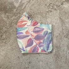 Load image into Gallery viewer, 1980s Vintage Watercolor Leaves Face Mask