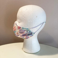 Load image into Gallery viewer, 1980s Vintage Watercolor Leaves Face Mask